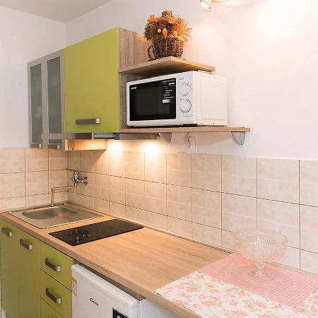 Apartments Graziella Porec Bagian luar foto