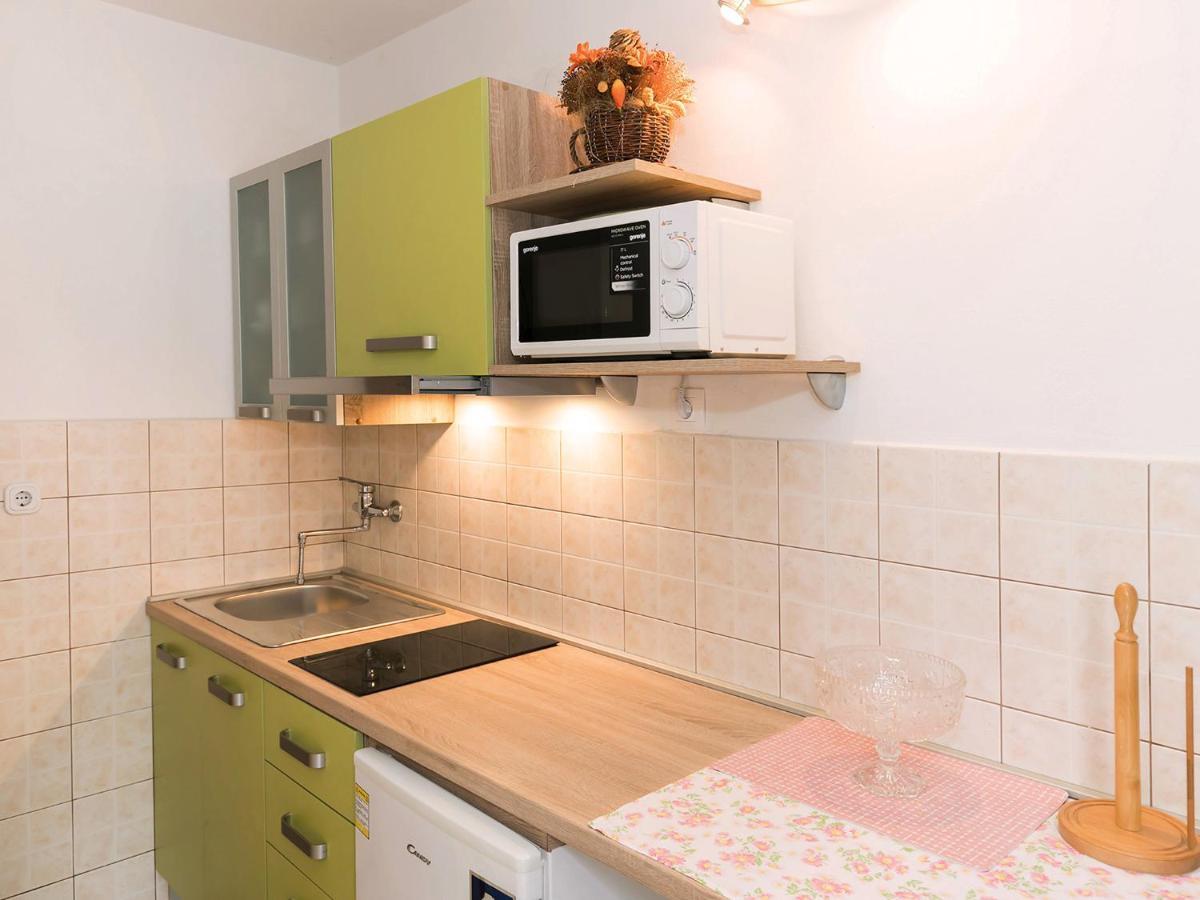 Apartments Graziella Porec Bagian luar foto